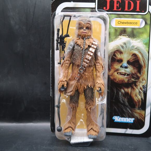 Star Wars Black Series Chewbacca 6 inch Action Figure 40th Anniversary ROTJ 2023 - Picture 3 of 6